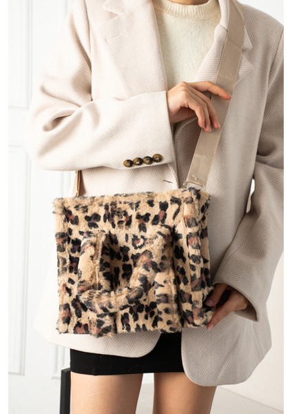 Pufy Kadın Peluş El ve Omuz Çantası Kulplu ve Ayarlanabilir Uzun Askılı