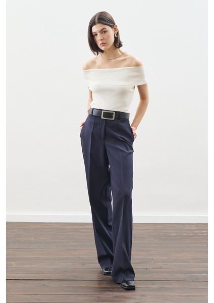 Pile Detaylı Düz Kesim Pantolon Lacivert modelleri