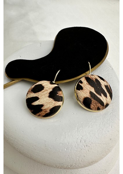 Altın Sarısı Klipsli Leopar Desenli Yuvarlak Küpe (2cm) fırsatları