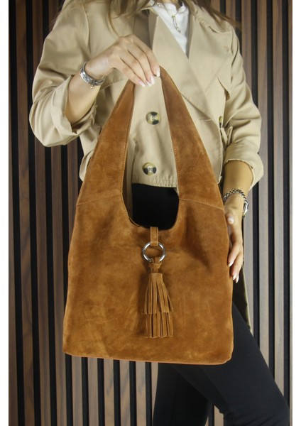 Taba Hakiki Dana Süet Püsküllü Manyetik Kapaklı Orta Boy Günlük Omuz Çantası modelleri