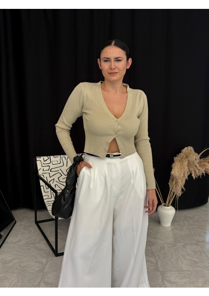 Çift Düğmeli V Yaka Triko Bluz