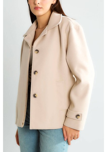 D99752 Düğme Detaylı Kadın Kısa Kaşe Kaban fiyatları