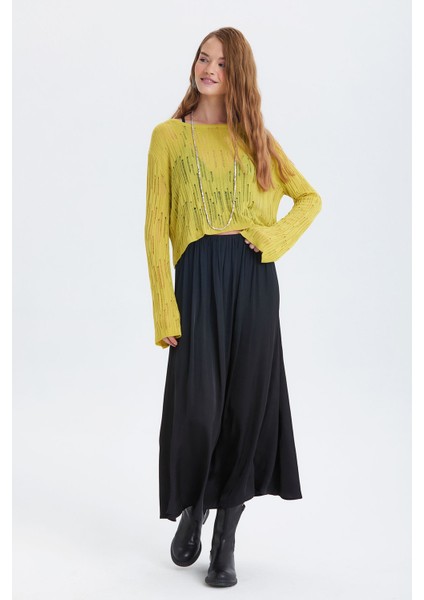 Saten Dökümlü Uzun Etek Siyah modelleri