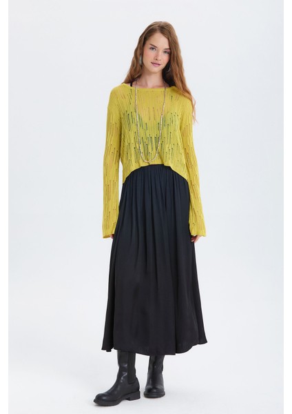 Saten Dökümlü Uzun Etek Siyah fırsatları