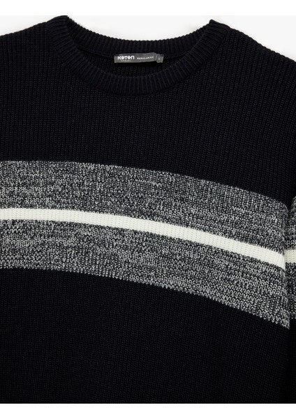 Uzun Kollu Çizgi Detaylı Bisiklet Yaka Kışlık Triko Kazak indirimleri