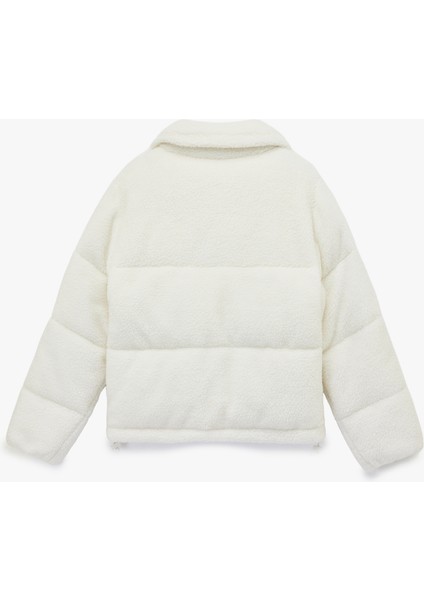 Fermuarlı Dik Yaka Uzun Kollu Cep Detaylı Peluş Mont fiyatları