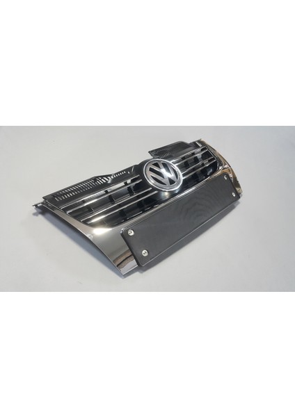 Vw Jetta 1k2 2005-2011 Ön Panjur Armalı Krom fiyatları