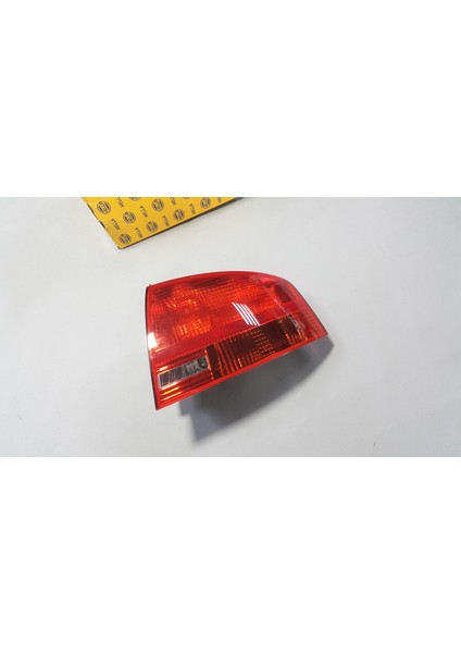 Audi A4 8e B7 2004-2008 Stop Lambası Dış Duylu Sağ Hella fiyatları