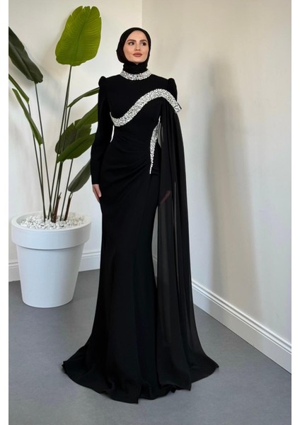 Feriha Yandan Pelerinli Taşlı Özel Tasarım Abiye Siyah