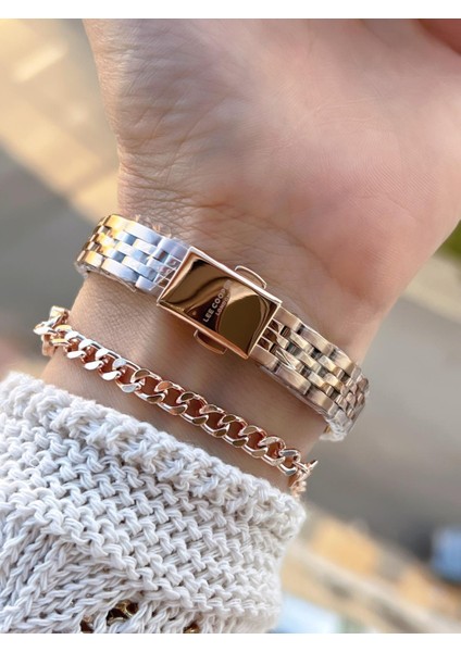 Küçük Kasa Vintage Özel Tasarım 2 Yıl Garantili 3 Atm Kadın Kol Saati+Bileklik 08232.440 modelleri