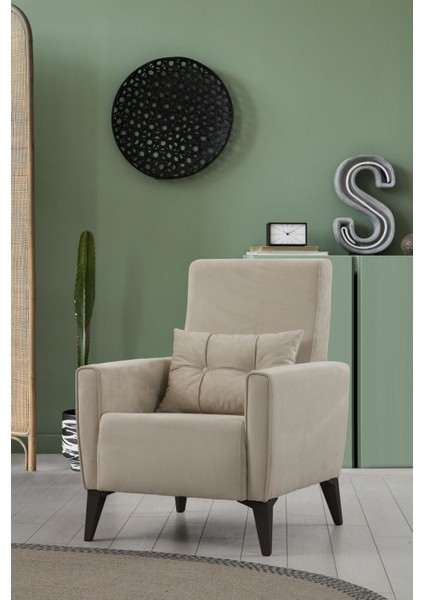 Elina Berjer - Siyah Ayak PIXEL005