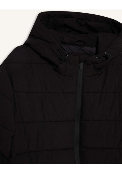 Su İtici Slim Fit Dar Kesim Astarlı Kapüşonlu Fermuarlı Cepli Dolgulu Mont R0216AZ25AU