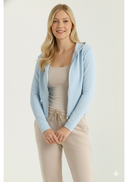 Kadın Kapüşonlu Fermuarlı Mavi Ceket | Parmak Geçme & Gizli Cep Detaylı | %100 Pamuk | Dar Kalıp indirimleri