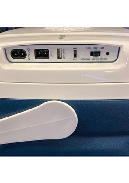 12 V Oto Buzdolabı 25 L Hacim ile Pratik Taşınabilirlik Sağlar