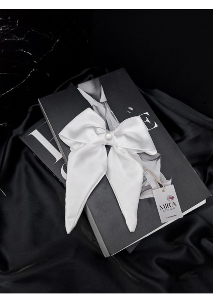 Kadın Saten Fiyonk Saç Tokası / Inci Işıltısı – Otomatik Klipsli - Orta Boy