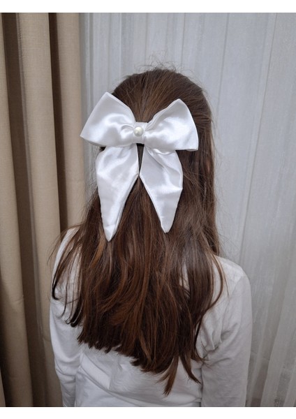 Kadın Saten Fiyonk Saç Tokası / Inci Işıltısı – Otomatik Klipsli - Orta Boy fiyatları