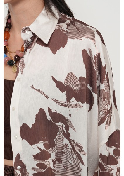 Kadın Karışık Desenli Oversize Dijital Gömlek modelleri