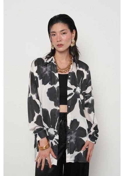 Kadın Büyük Çiçek Desenli Oversize Gömlek