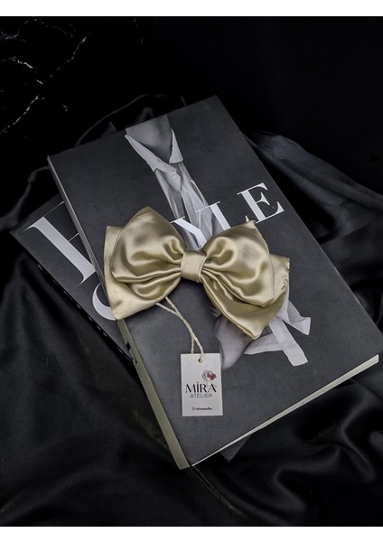 Kadın Saten Fiyonk Saç Tokası / Bej Parıltı – Timsah (Pens) Klipsli