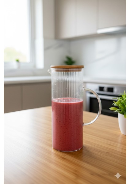 Serine Borosilikat Cam Sürahi – Bambu Kapaklı Isıya Dayanıklı Şeffaf Sürahi 1500 ml