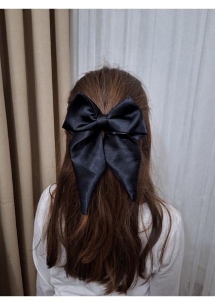 Kadın Saten Fiyonk Saç Tokası / Sonsuz Siyah – Otomatik Klipsli - Orta Boy fiyatları