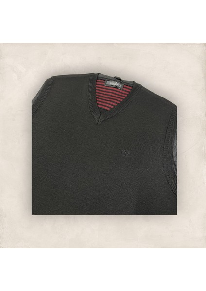 V Yaka Süveter modelleri