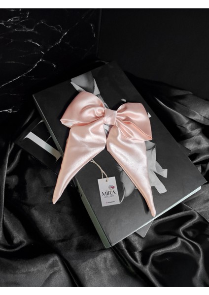 Kadın Saten Fiyonk Saç Tokası / Pure Somon – Otomatik Klipsli - Orta Boy