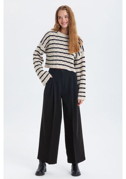 Salaş Bol Paça Kumaş Pantolon Siyah fırsatları