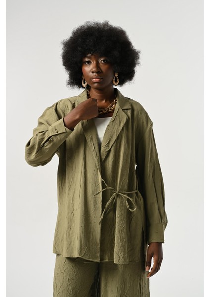 Kadın Belden Bağlamalı Kırışık Kumaş Düz Renk Gömlek modelleri