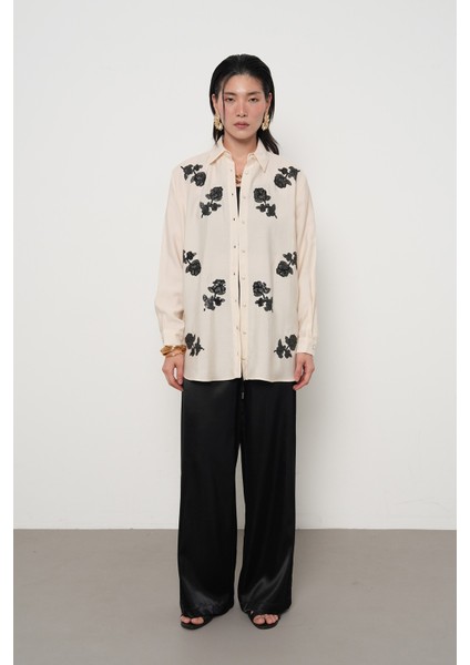 Kadın Önü Pul Payet Işlemeli Antrasit Renk Gömlek fırsatları