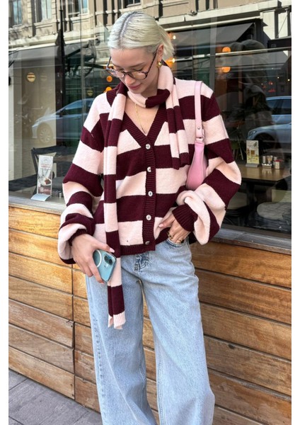 Bordo Çizigli Atkılı Kadın Triko Hırka MG2588 fiyatları