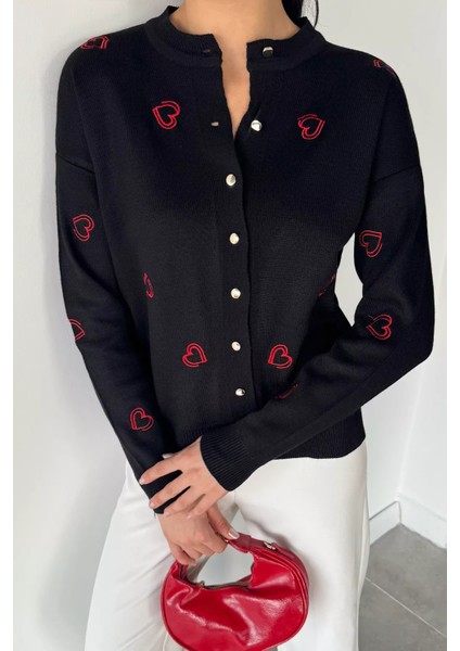 Kalp Nakışlı Kadın Triko Hırka (S-M-L Uyumludur) P-00018884