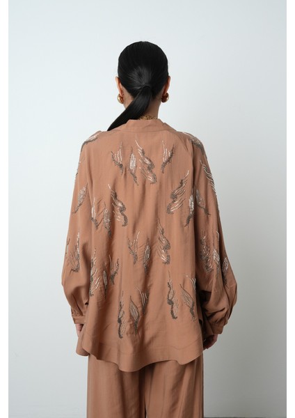 Kadın Arkası ve Kolları Taş Işlemeli Oversize Kimono