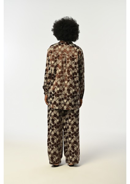 Kadın Petek Desenli Kahverengi Oversize Kesim Gömlek indirimleri