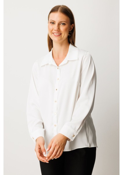 Kadın Büyük Beden Düğmeli Saten Gömlek 3505 Ekru
