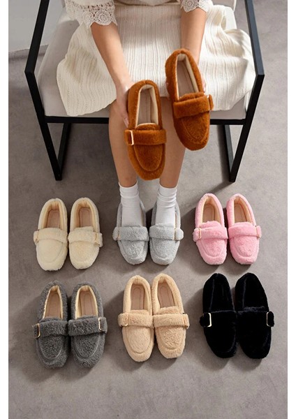 Vera Tavşan Tüyü Lastikli Tokalı Kaydırmaz Taban Kadın Babet Panduf Ev Terliği fırsatları