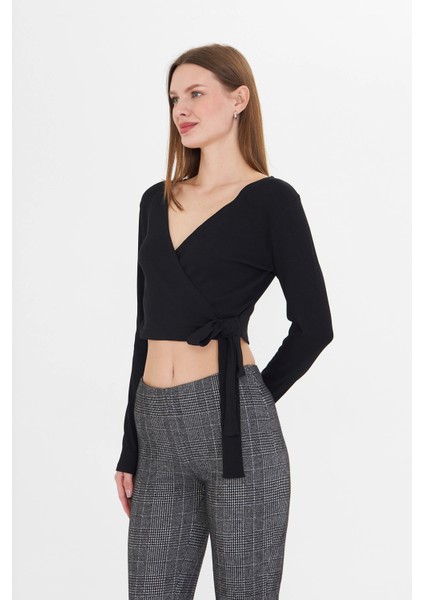 Kadın Kruvaze Uzun Kollu Bağlamalı Crop Top Bluz Siyah fiyatları