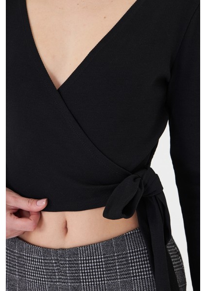Kadın Kruvaze Uzun Kollu Bağlamalı Crop Top Bluz Siyah indirimleri