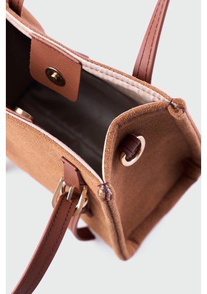 Olyra Çapraz Çanta Taba Süet Kemer Detaylı modelleri