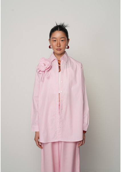 Çiçek Detaylı Pembe Beyaz Çizgili Kadın Gömlek - %100 Pamuk, Oversize, Uzun Kesim