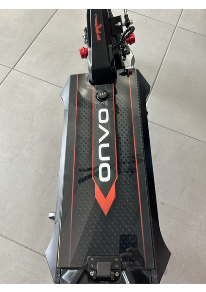 Onvo Elektrikli Scooter Rx4 Yapışkanlı Pleksi Tabanlık 3mm