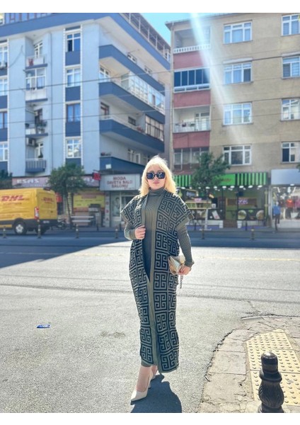 Siyah Çizgi Desenli Elbiseli Hırka Triko Takım Haki modelleri