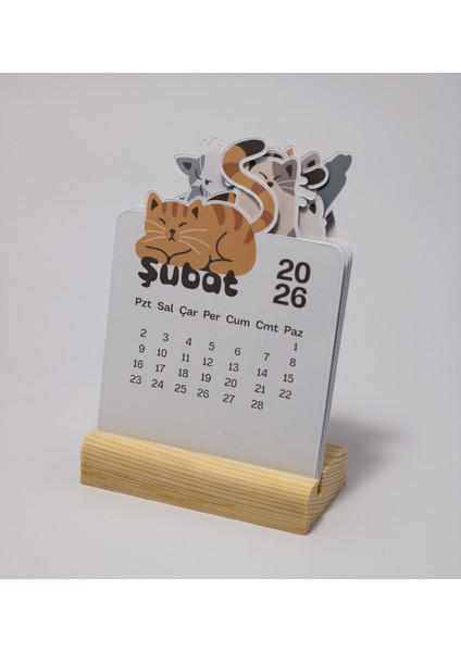 2026 Yılı Ahşap Standlı Masaüstü Takvimi, Sevimli Kediler Temalı Takvim, 9X12 cm