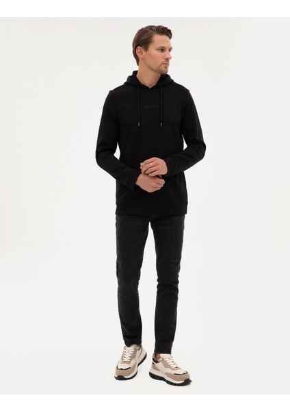 Erkek Siyah Regular Fit Sweatshirt 50312232-VR046 fırsatları