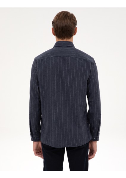 Erkek Lacivert Çizgili Regular Fit Uzun Kollu Gömlek 50312366-VR033 indirimleri
