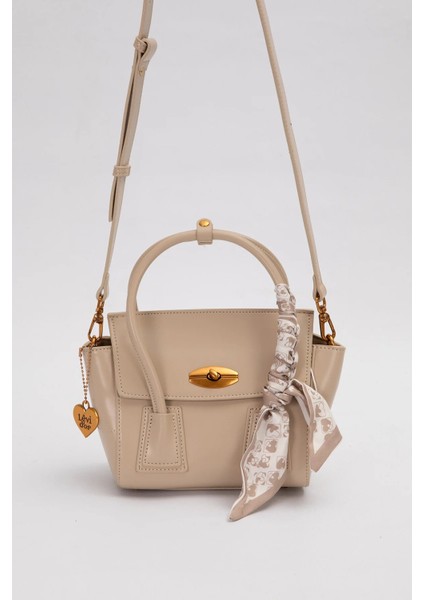 Küçük ve Şık Uzun Askılı Kadın Omuz ve El Çantası 930459 Vizon