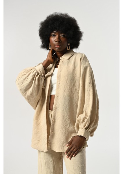Kadın Kolları Bağlama Detaylı Kırışık Kumaş Düz Renk Oversize Gömlek