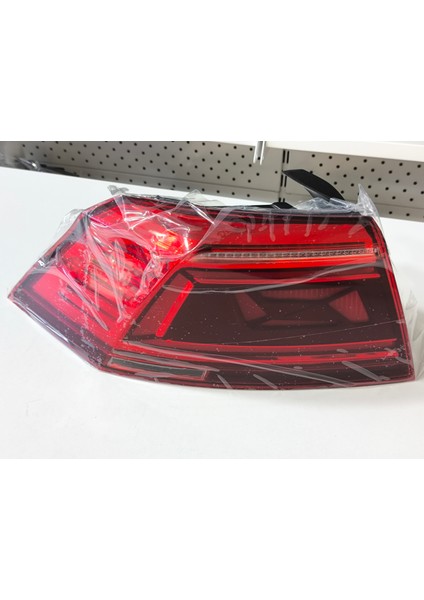 “ Passat R-Line Sol Stop Lambası 2019–2022 – Uyumlu Muadil Parça 3G5945207D ” ✅