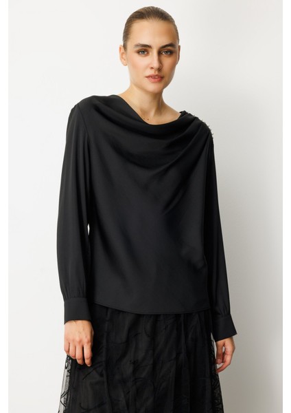 Kadın Degaje Yaka Saten Bluz 3019 Siyah