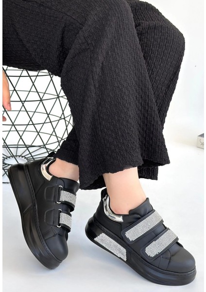 Nino Siyah Cilt Cırt Cırtlı Spor Ayakkabı fiyatları